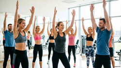 групповые тренировки в фитнес клубе